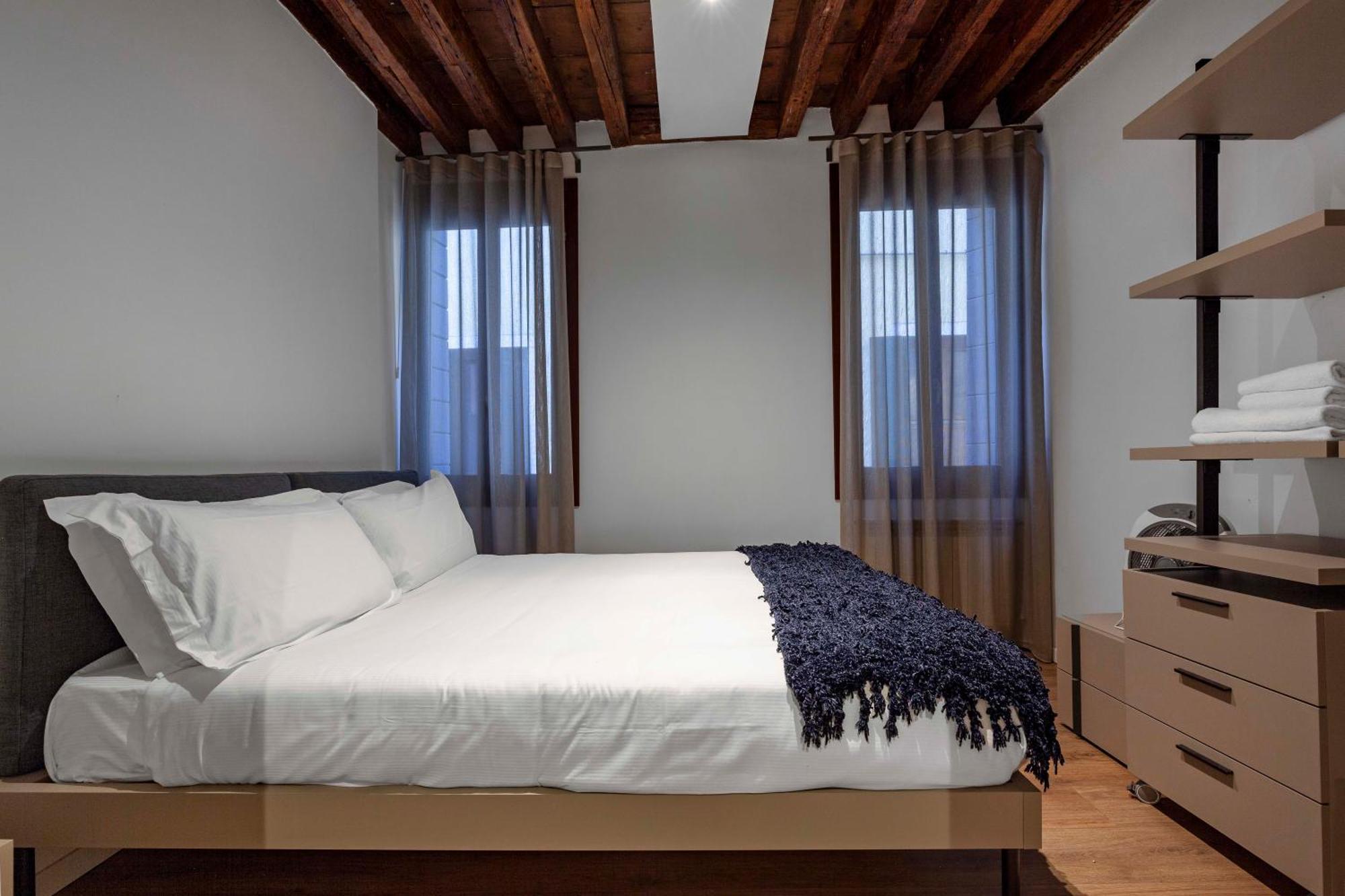 San Lorenzo Apartments 5054 Venesia Bagian luar foto